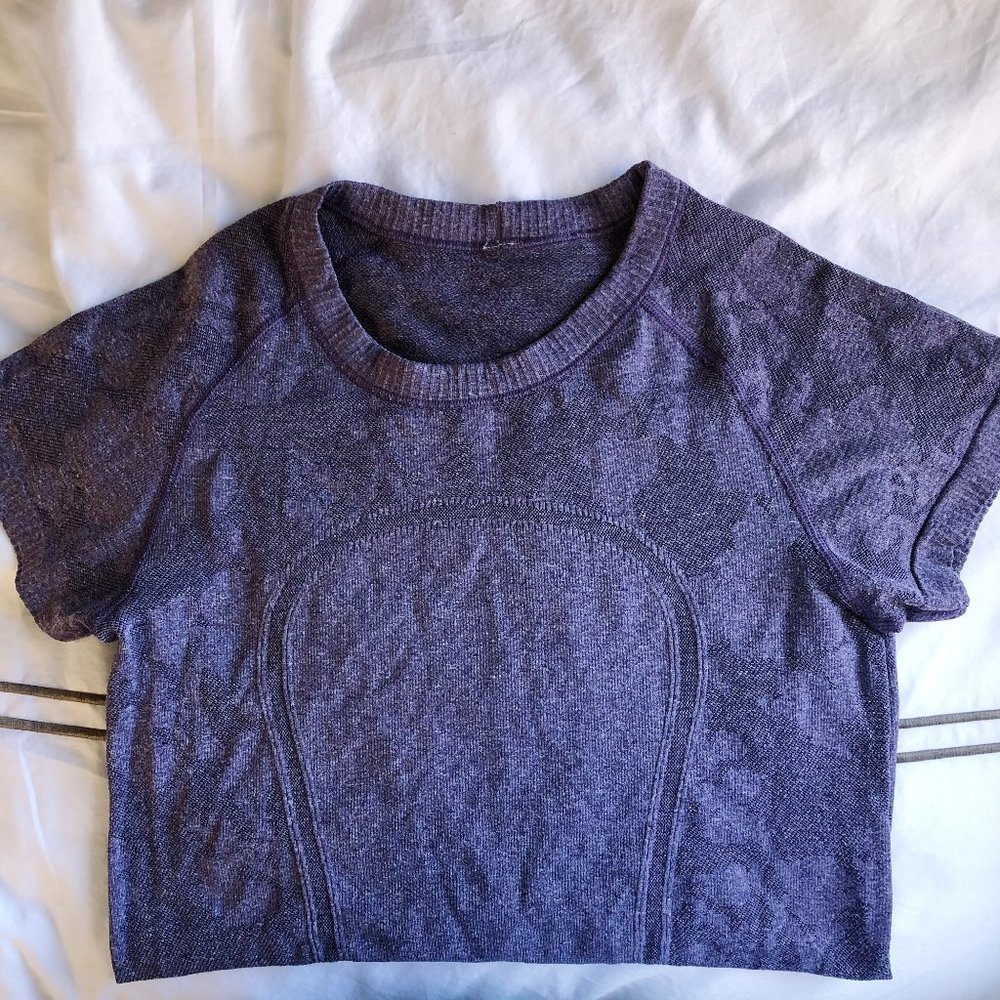Lululemon work out top